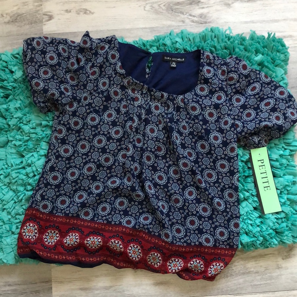 Petite Sara Michelle top